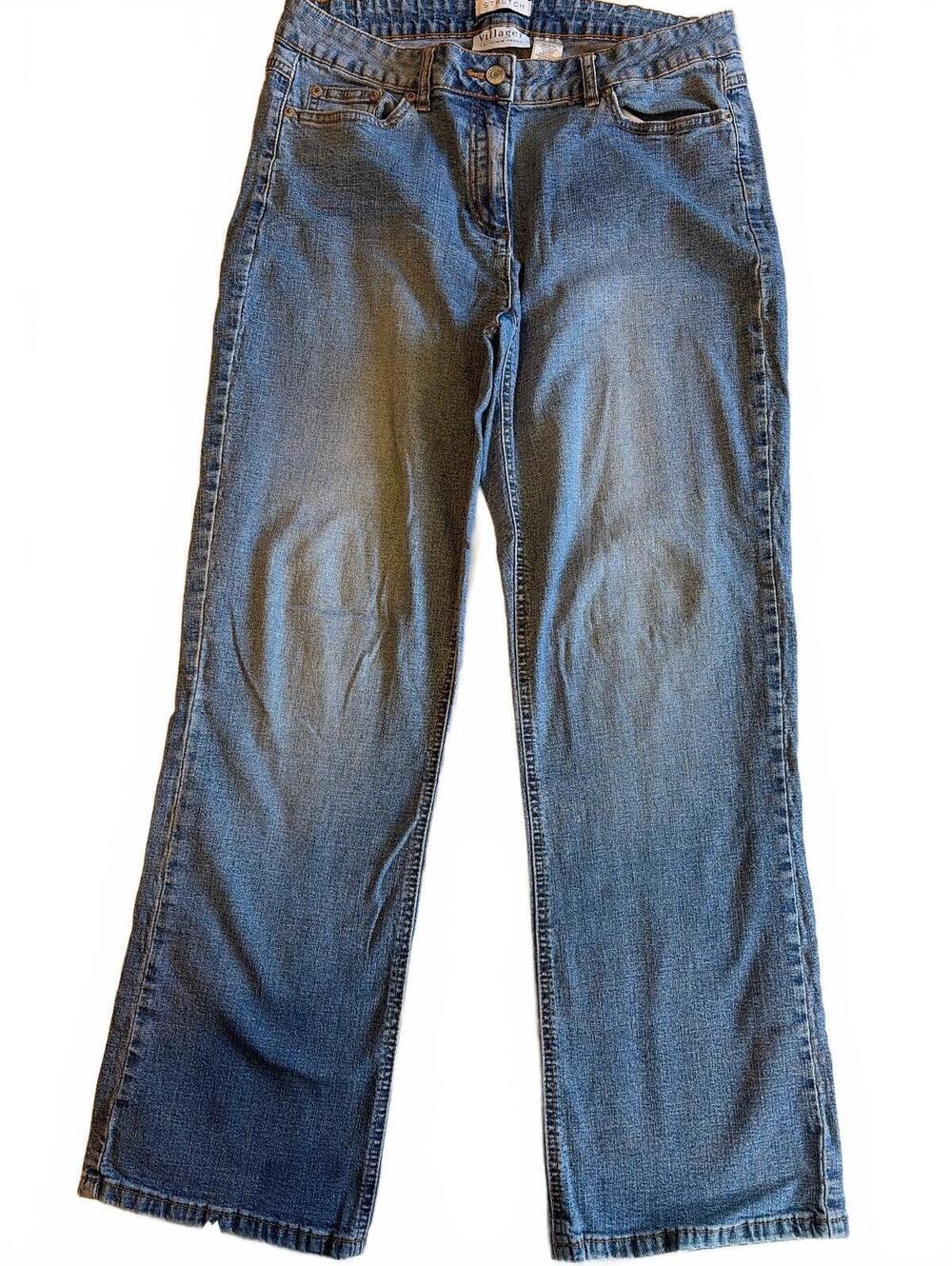 The Villager Liz Claiborne Classic Blue Women’s Jeans Straight Leg Denim